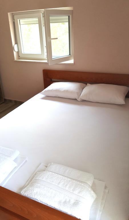 Apartments Bellavista Луштица Экстерьер фото