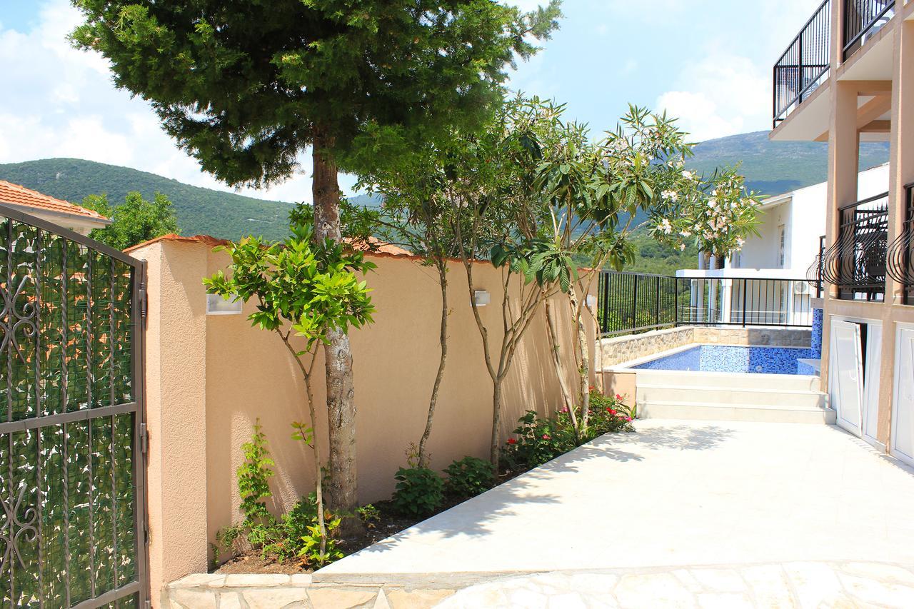 Apartments Bellavista Луштица Экстерьер фото